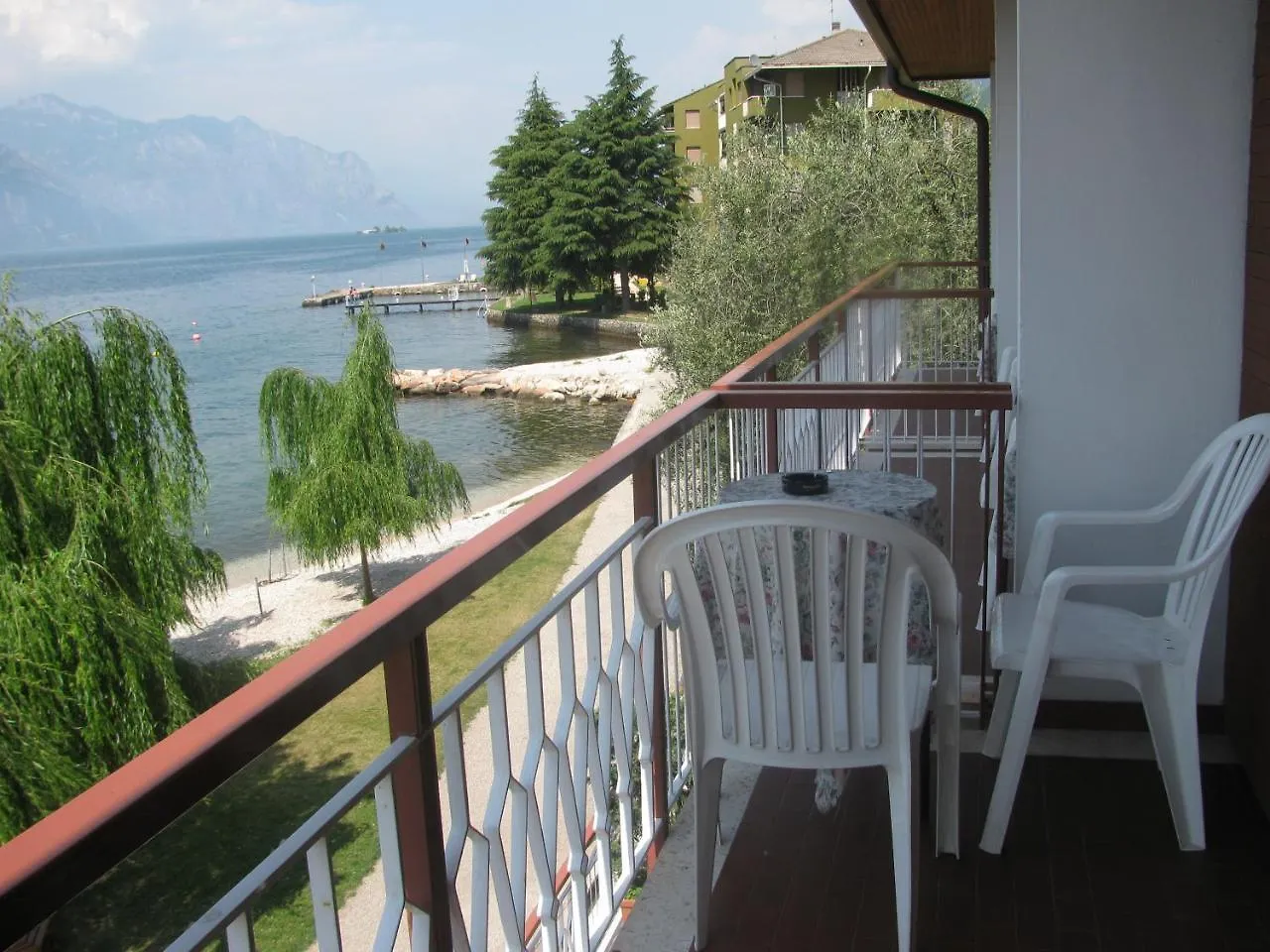 Hotel Garni Vela D'Oro Brenzone sul Garda 3*,